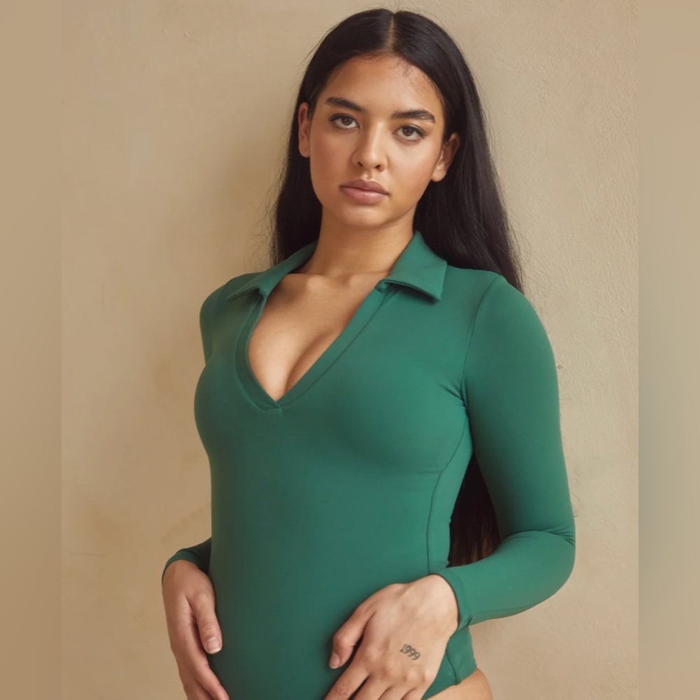 Klassy Network | V-Neck Polo Long Sleeve Bramisuit - Emerald Green 🍏
